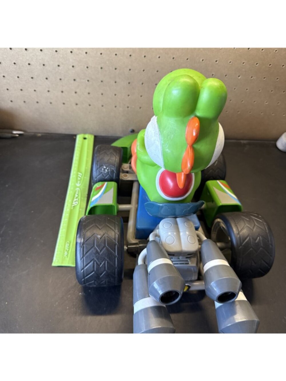Mario Kart Wii Radio Control RC Car Yoshi Kart Large Size 17" RARE NO REMOTE - Picture 7 of 11